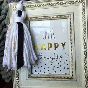 ✨️ Limited Edition ✨️ Gucci Tassel